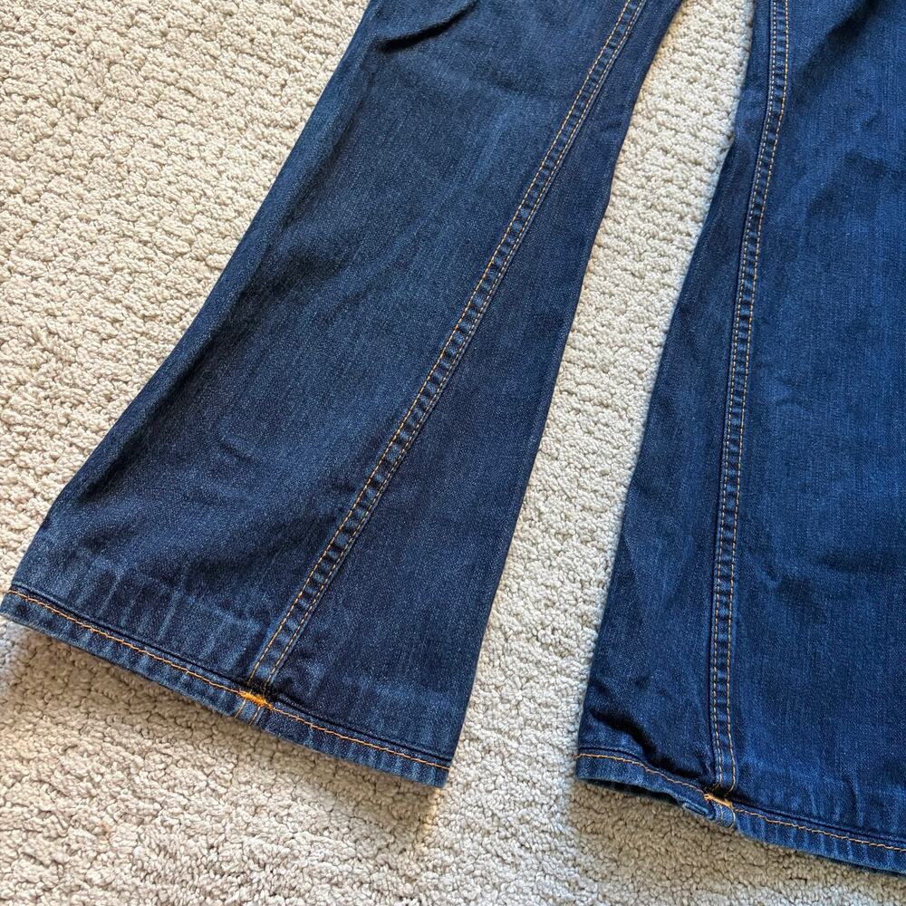 Vintage Y2K True Religion Womens Low Rise Flare Jeans Size 26 Dark Wash - Picture 6 of 11